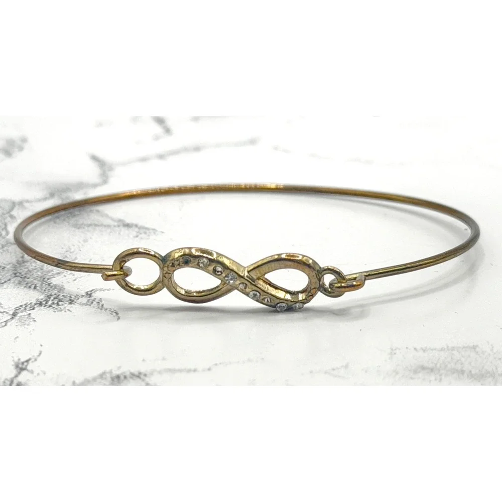 Dainty Infinity Bracelet Gold Tone Rhinestone Accent Minimalist‎ 7 Inch Bracelet